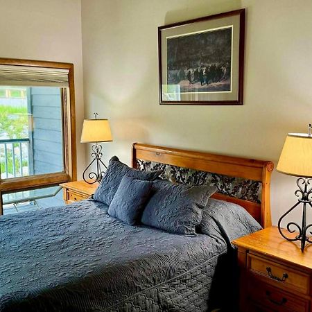Lake Condominiums At Big Sky Ski Resort Gallatin Gateway Exteriör bild