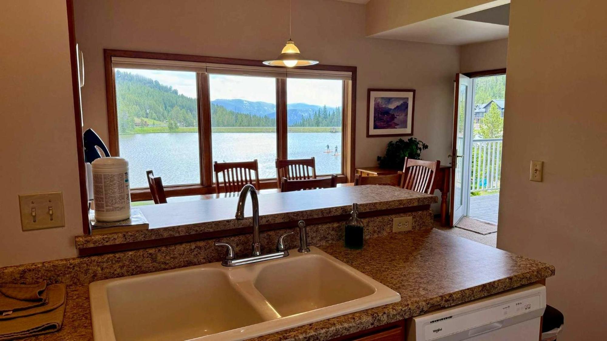 Lake Condominiums At Big Sky Ski Resort Gallatin Gateway Exteriör bild